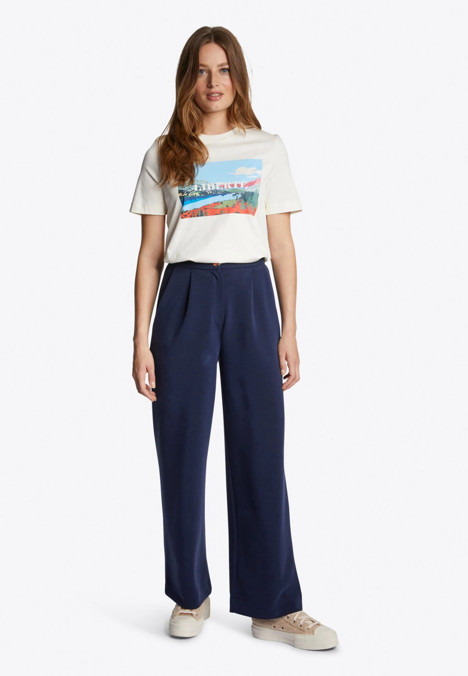 Rich&royal MIT AUFDRUCK - T-shirt Z Nadrukiem - Buttermilk 2 Rich&royal MIT AUFDRUCK - T-shirt Z Nadrukiem - Buttermilk - obrazek 2