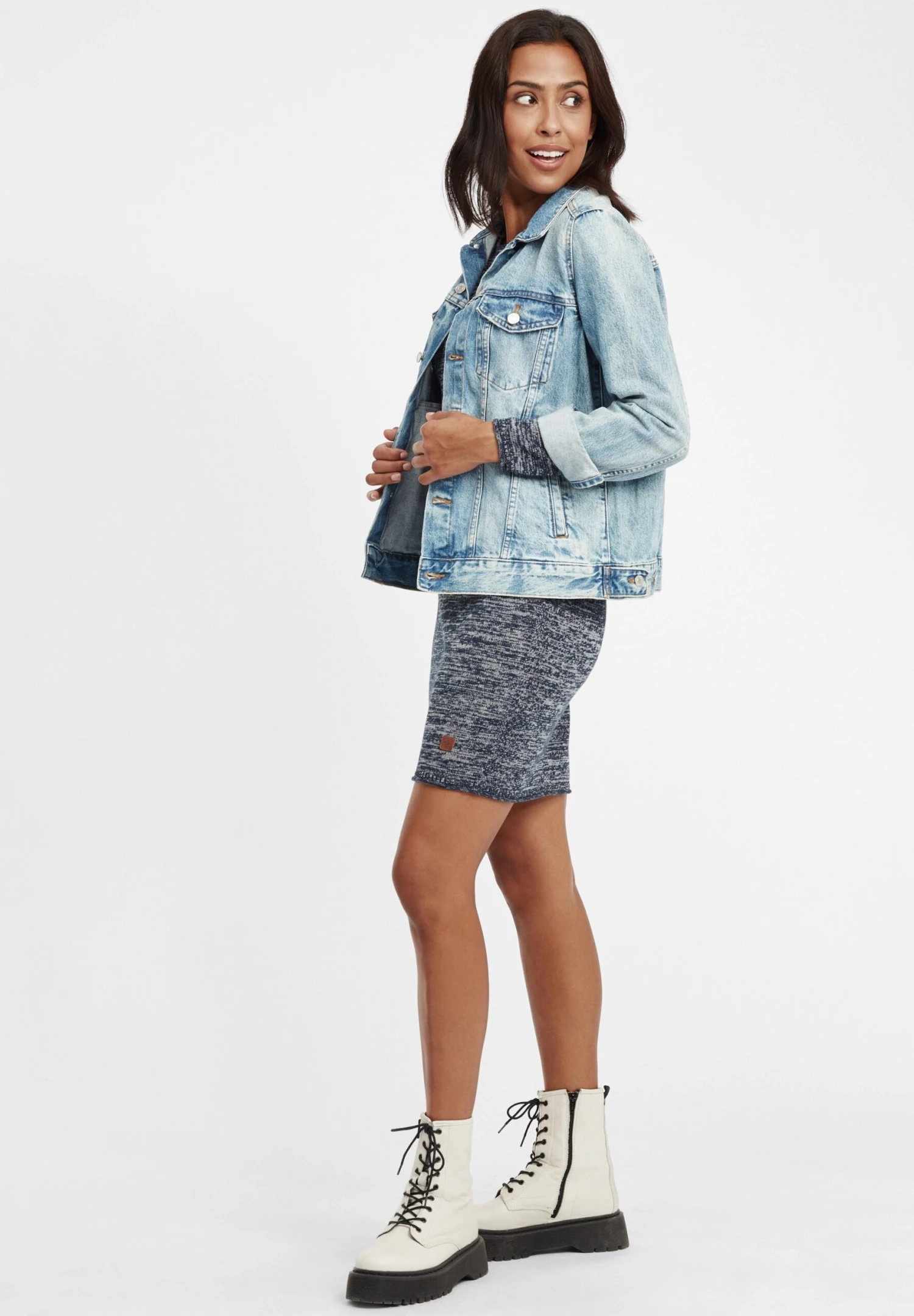 OXMO OXDANIELLE - Sukienka Dzianinowa - Navy 2 OXMO OXDANIELLE - Sukienka Dzianinowa - Navy - obrazek 2