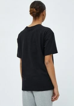 EMMA - T-shirt Z Nadrukiem - Black 8 EMMA - T-shirt Z Nadrukiem - Black -Ulla Popken Sklep 0b5e3bcc49004e0584c860be6bdce763