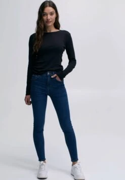 PULL & BEAR PUSH UP - Jeansy Skinny Fit - Dark Blue -Ulla Popken Sklep 14956c7b80774b47a18d766b0da9da63