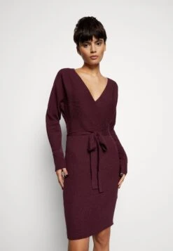Vero Moda V-NECK - Sukienka Etui - Bordeaux