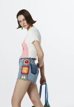 Twist SLIM CUT COMBED WITH ARTWORK - T-shirt Z Nadrukiem - White -Ulla Popken Sklep 1f7857de87614c499e3b898aa483fe11