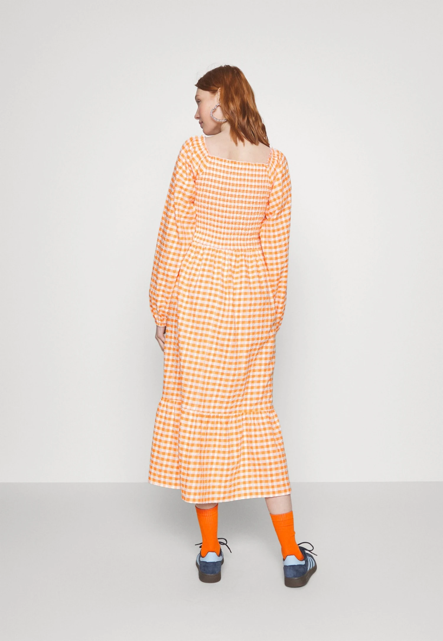 Monki Sukienka Letnia - Orange Gingham 3 Monki Sukienka Letnia - Orange Gingham - obrazek 3