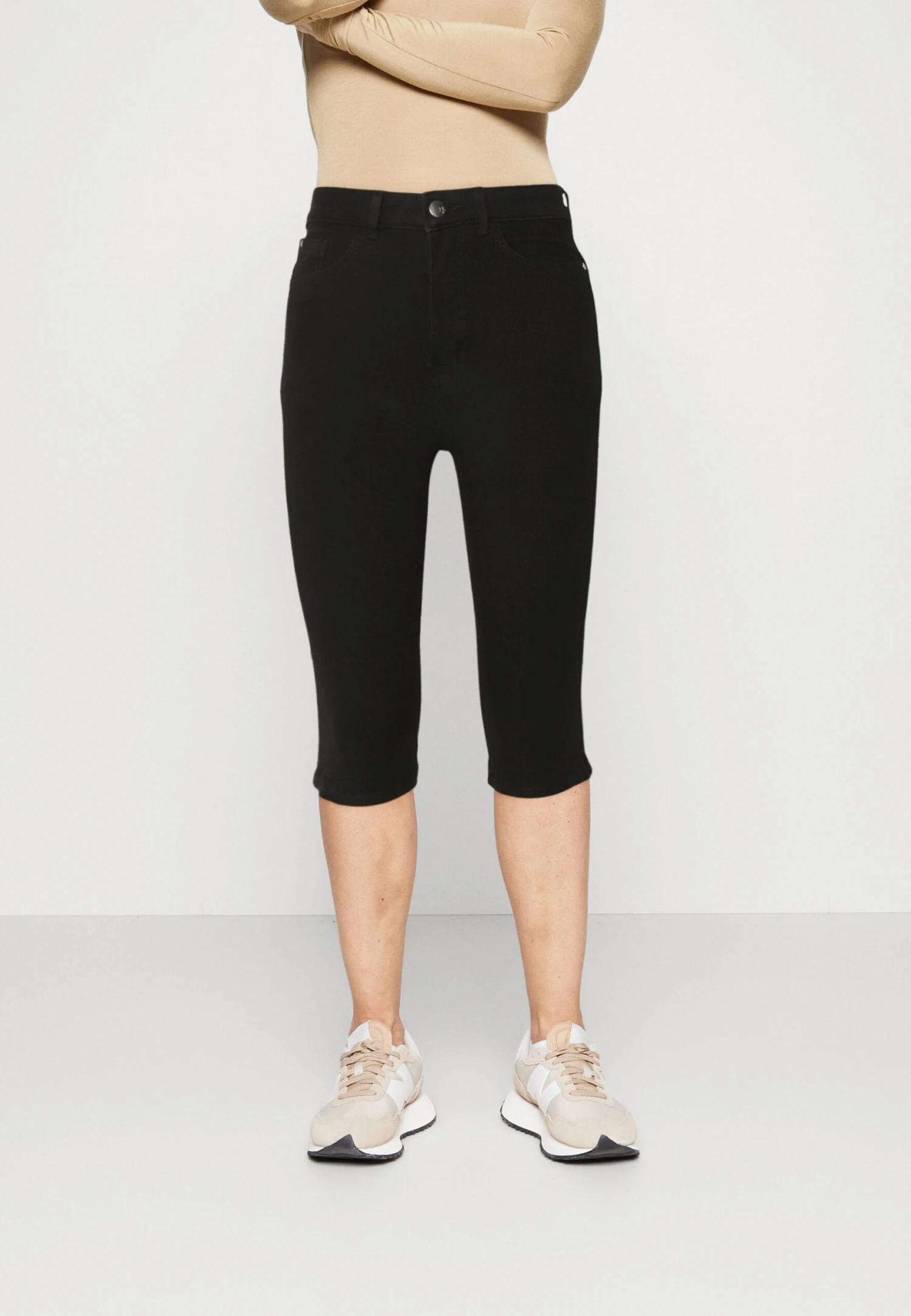 Marks & Spencer MAGIC PEDAL - Szorty Jeansowe - Black 1 Marks & Spencer MAGIC PEDAL - Szorty Jeansowe - Black