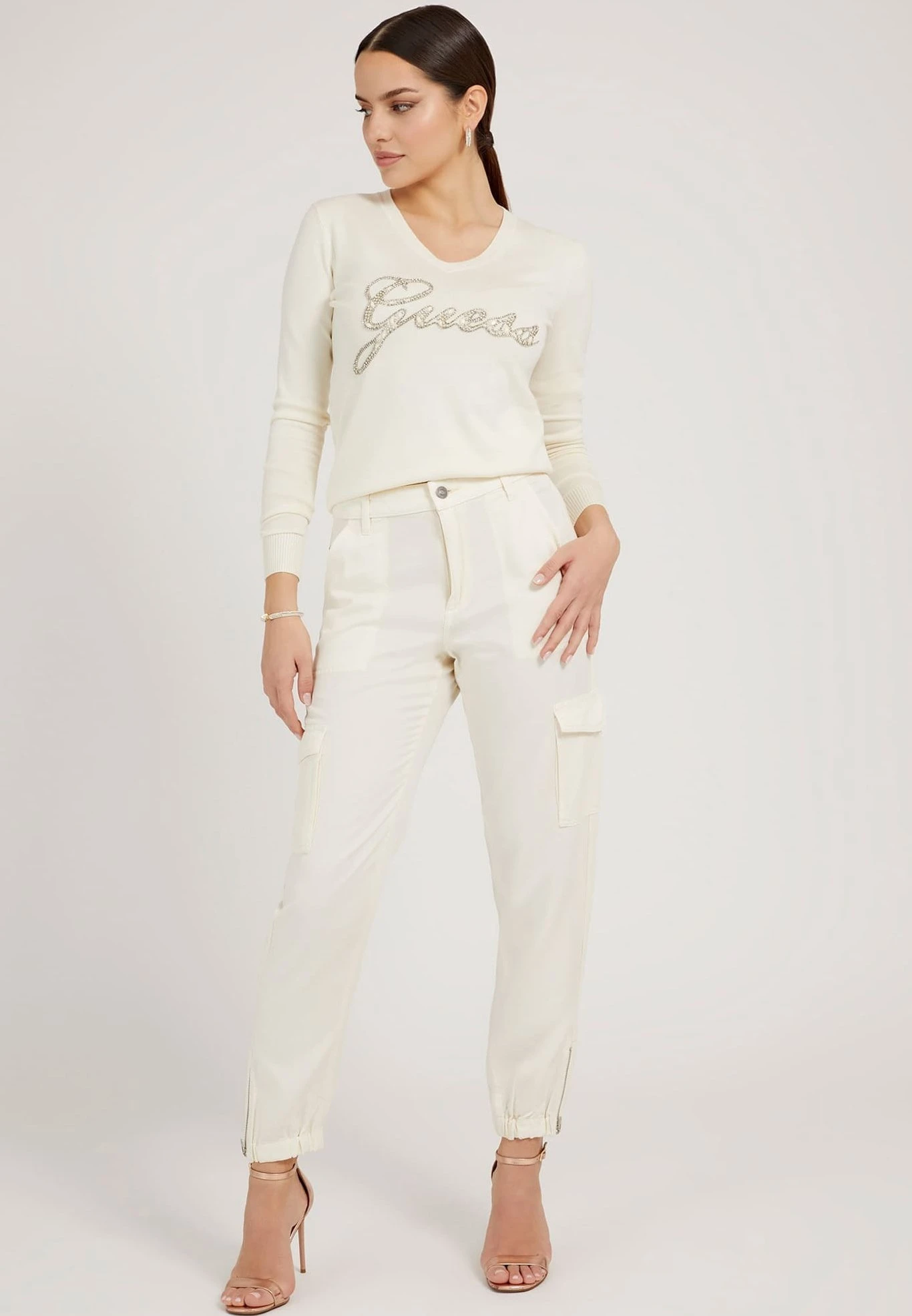 Guess Bojówki - Weiß 2 Guess Bojówki - Weiß - obrazek 2