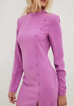 NA-KD Sukienka Etui - Pink -Ulla Popken Sklep 347691250a2a4ca59fa68fd12a4ead82