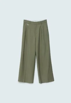 Stradivarius SMART WITH PLEATS - Spodnie Materiałowe - Khaki -Ulla Popken Sklep 34793812df8f4d9cae3aaaf6927c9701