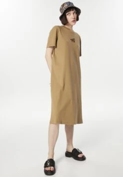 Twist RELAXED FIT EMBROIDERED COMBED COTTON - Sukienka Letnia - Green -Ulla Popken Sklep 348e438a15aa4738a8a2b1a44171300f