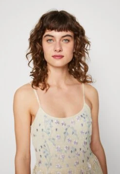 DELICATE FLORAL EMBROIDERED - Suknia Balowa - Ecru 9 DELICATE FLORAL EMBROIDERED - Suknia Balowa - Ecru -Ulla Popken Sklep 38ada2b8762a44f39859989f88e19351