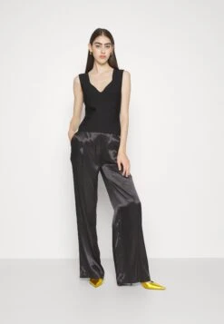 HERVE LEGER ICON SWEETHEART - Top - Black 12 HERVE LEGER ICON SWEETHEART - Top - Black -Ulla Popken Sklep 3ad56c47a8844b20b20c0dc761d06d45