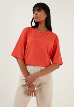 LELA LOOSE FIT - T-shirt Basic - Brick Red -Ulla Popken Sklep 3ce62e16748b4bda85d153dc8e280132