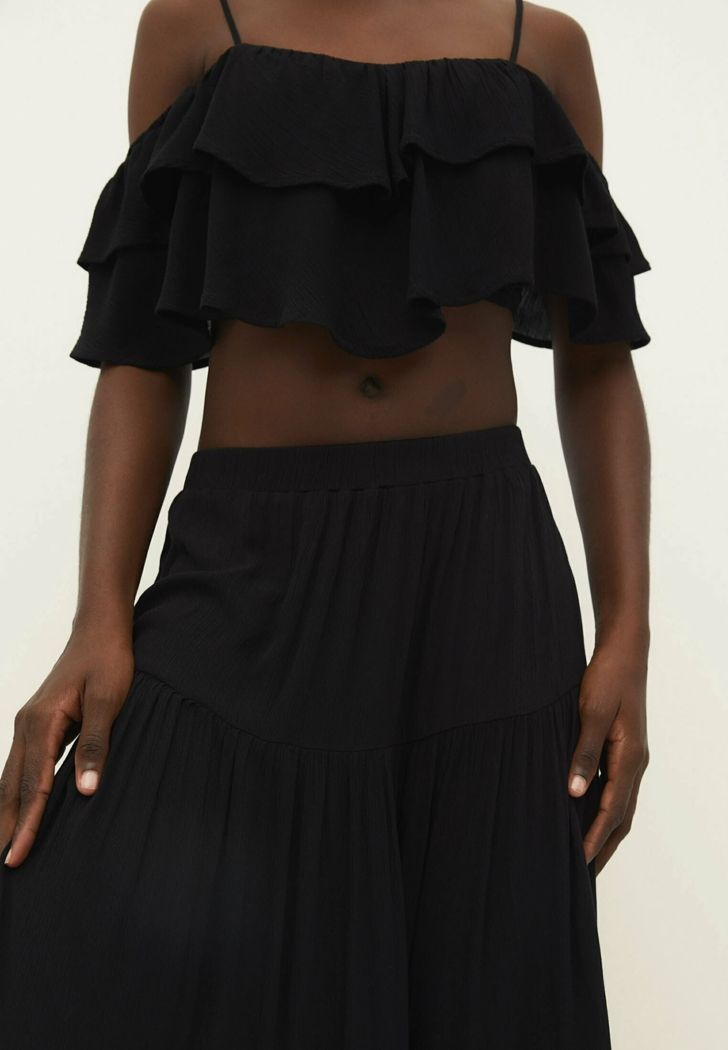 Stradivarius PEASANT - Długa Spódnica - Black 4 Stradivarius PEASANT - Długa Spódnica - Black - obrazek 4