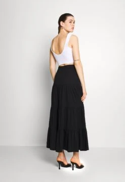 ONLY ONLMAY LIFE SKIRT - Spódnica Trapezowa - Black -Ulla Popken Sklep 3d6dc04f7280406e8b3cee2a2d8d9474