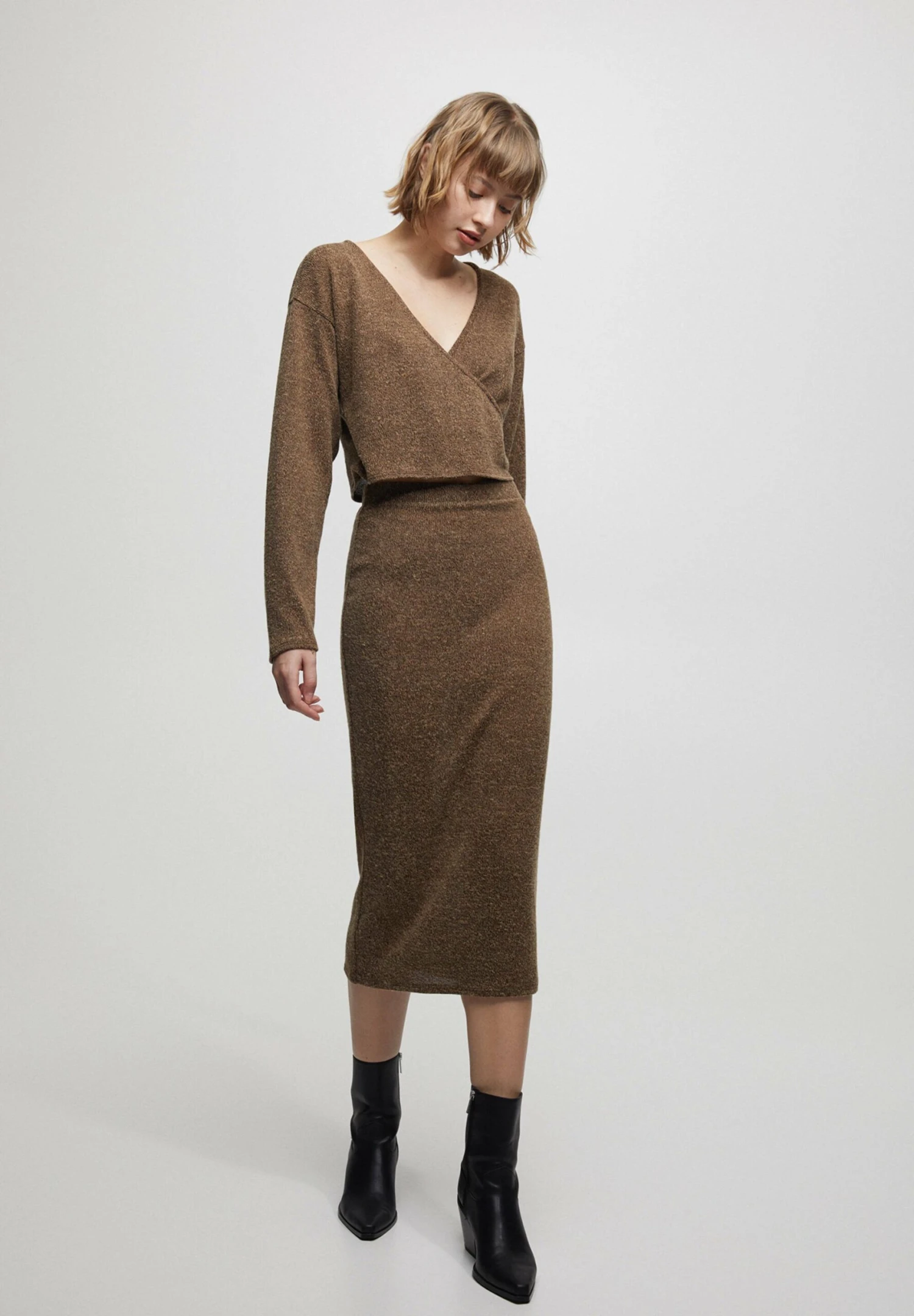 PULL & BEAR SOFT - Spódnica Ołówkowa - Brown 2 PULL & BEAR SOFT - Spódnica Ołówkowa - Brown - obrazek 2