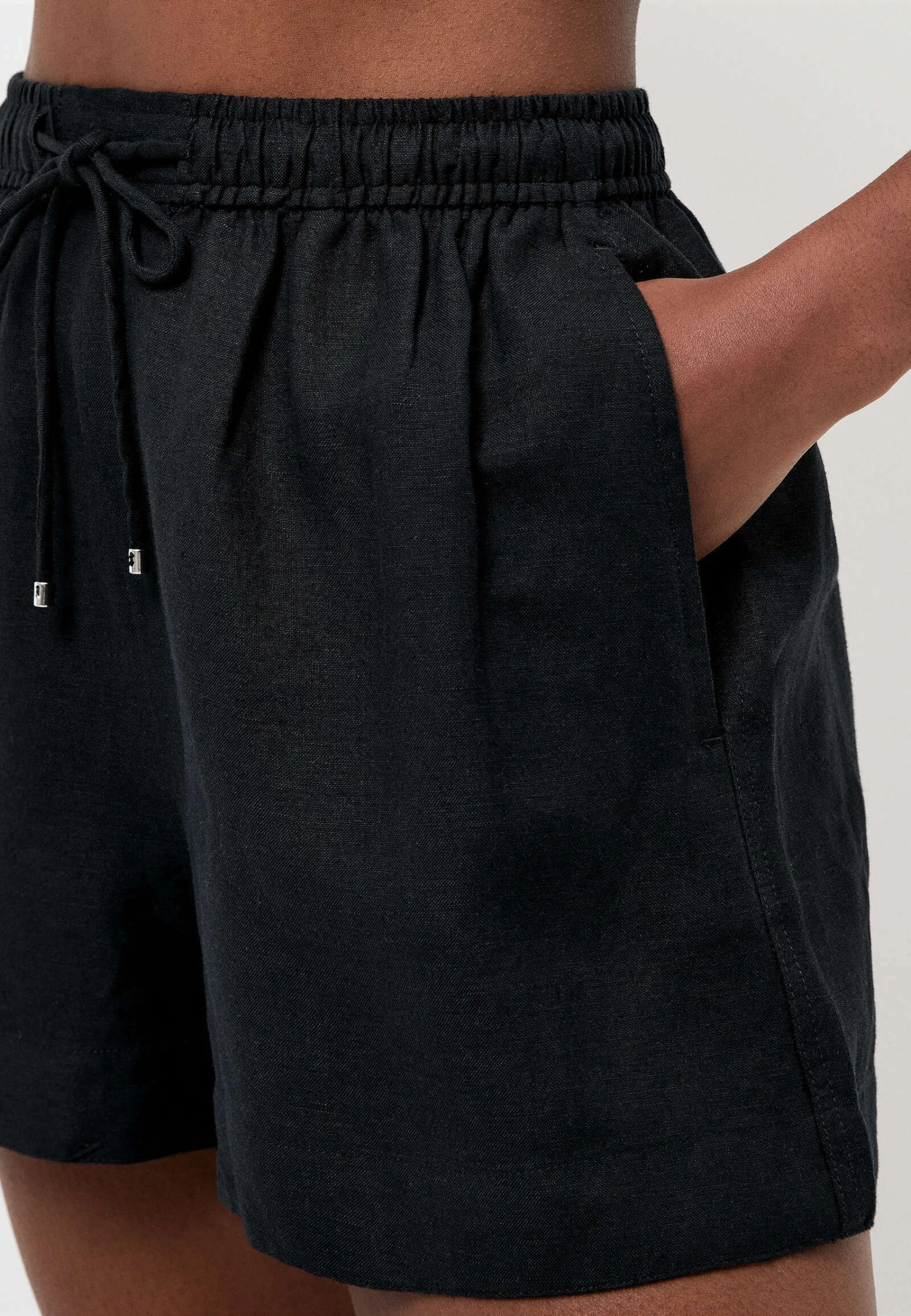 Oysho Szorty - Black 5 Oysho Szorty - Black - obrazek 5