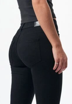 Dr. Denim LEXY - Jeansy Skinny Fit - Black -Ulla Popken Sklep 45b7c7942da44d20abe6ff4dcf0b9af6