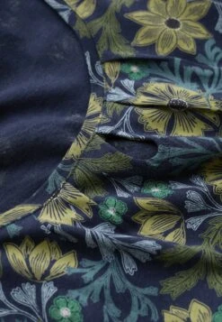 APPLETREE - T-shirt Z Nadrukiem - Floral Maritime -Ulla Popken Sklep 4b045268e7ef403c80a5c91311e9be79