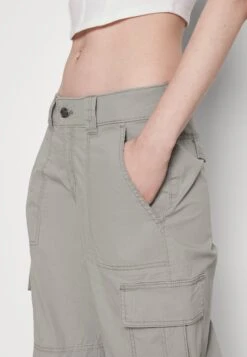 Hollister Co. BAGGY - Bojówki - Sharkfun 13 Hollister Co. BAGGY - Bojówki - Sharkfun -Ulla Popken Sklep 4c4110e5b227405e9803f6b6805a7d0f