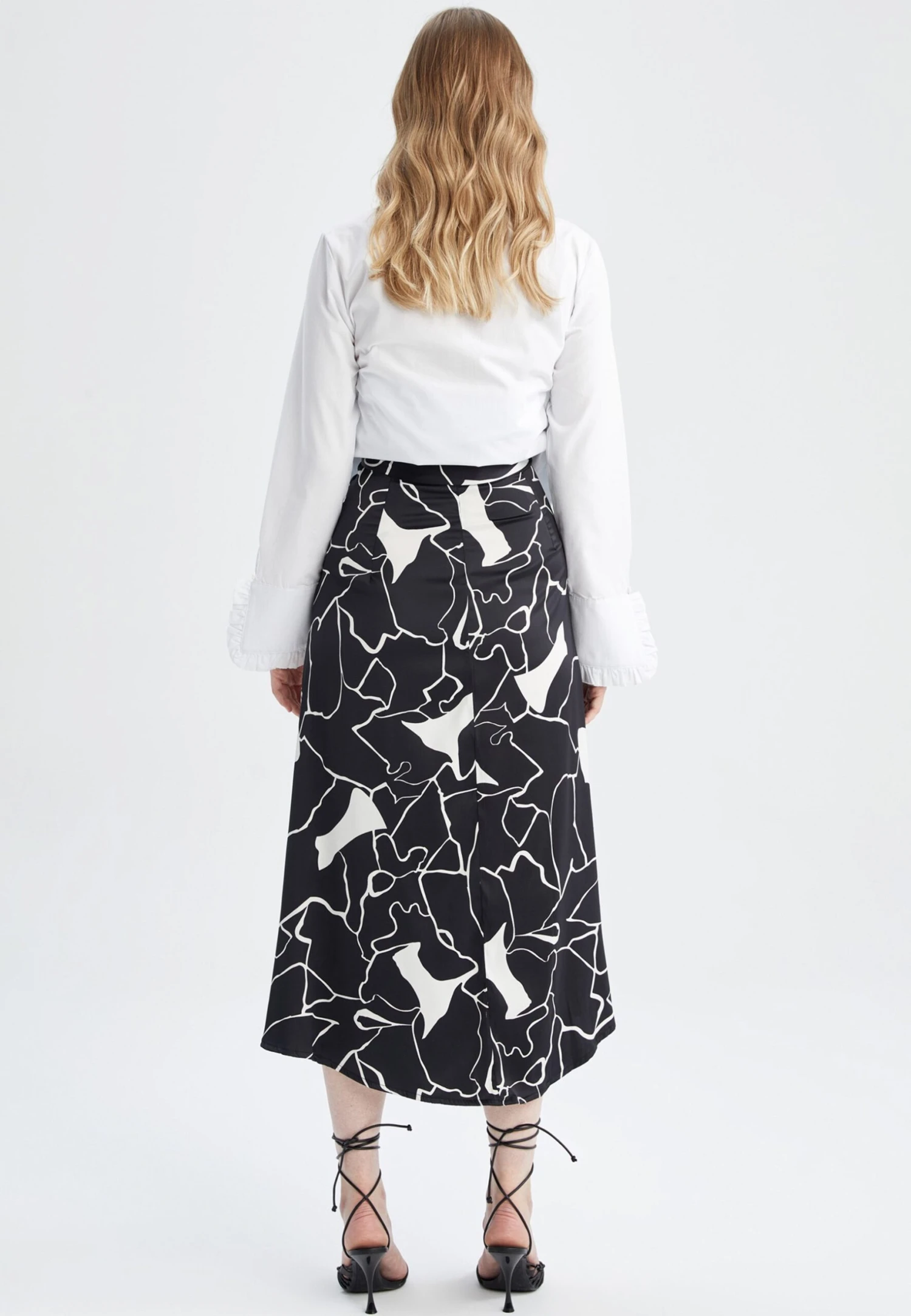 DeFacto Spódnica Trapezowa - Black 3 DeFacto Spódnica Trapezowa - Black - obrazek 3