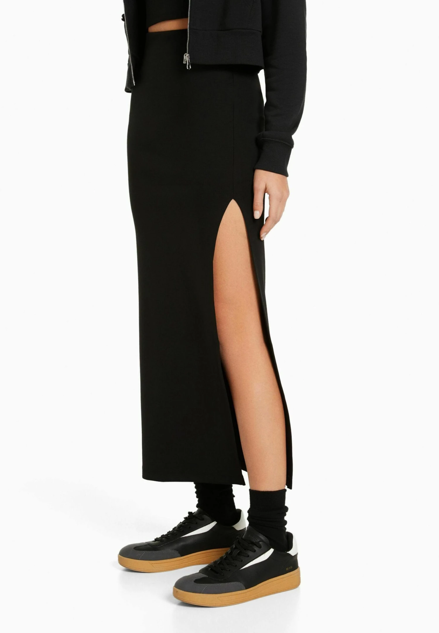 BERSHKA Spódnica Ołówkowa - Black 4 BERSHKA Spódnica Ołówkowa - Black - obrazek 4