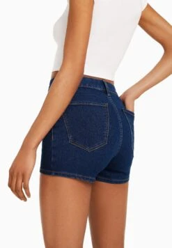 BERSHKA HIGH WAIST STRETCH - Szorty Jeansowe - Dark Blue -Ulla Popken Sklep 5d58daa2ca2e433b98fd3ead095448fe