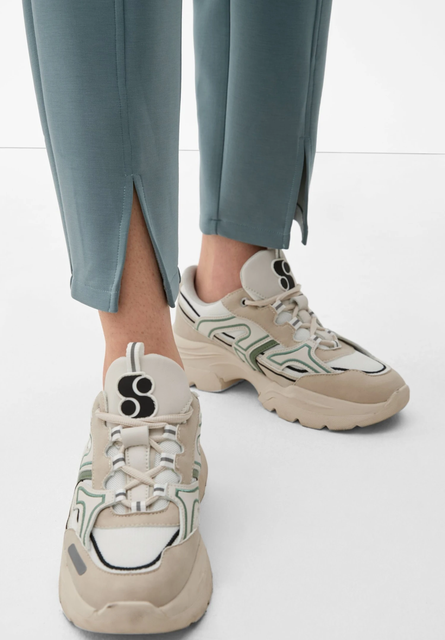 S.Oliver REGULAR - Spodnie Treningowe - Helles Petrol 5 S.Oliver REGULAR - Spodnie Treningowe - Helles Petrol - obrazek 5