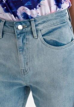 Jeansy Relaxed Fit - Niebieski 8 Jeansy Relaxed Fit - Niebieski -Ulla Popken Sklep 6f5d1ff672434c5ca114a9ae74902b12