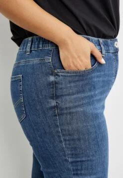 VERKÜRZT 5-POCKET BETTY - Jeansy Slim Fit - Dark Blue Denim 11 VERKÜRZT 5-POCKET BETTY - Jeansy Slim Fit - Dark Blue Denim -Ulla Popken Sklep 844a64ee877e4fa98f182a2a6d295839