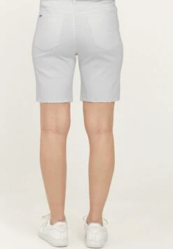 B.young BYLOLA BYKARISE SHORTS - Szorty Jeansowe - Off White -Ulla Popken Sklep 855b63d174b64f749da20bcf1b74188c