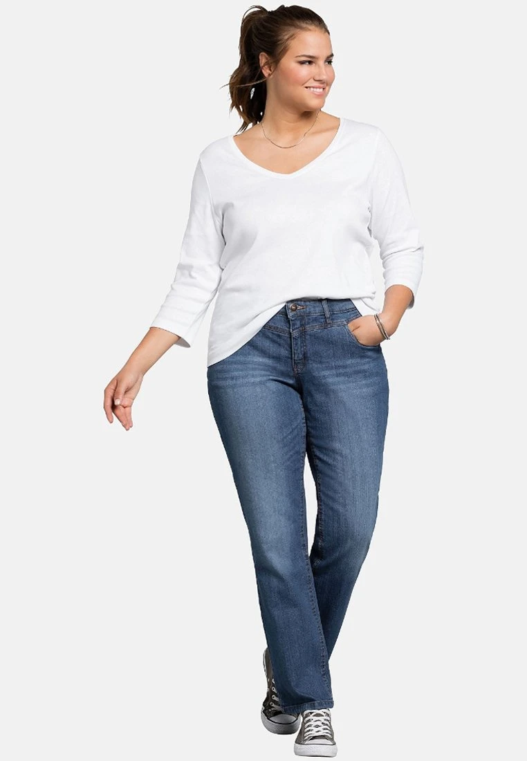 Sheego LANA - Jeansy Bootcut - Blue Denim 2 Sheego LANA - Jeansy Bootcut - Blue Denim - obrazek 2