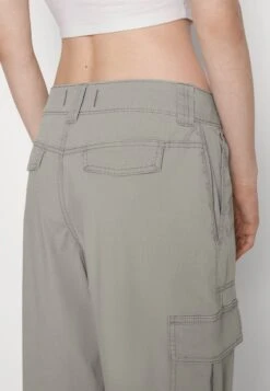 Hollister Co. BAGGY - Bojówki - Sharkfun 11 Hollister Co. BAGGY - Bojówki - Sharkfun -Ulla Popken Sklep 88933b00c65e450598cbe7dd4c76c21e