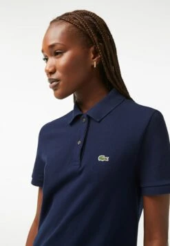 Lacoste Sukienka Z Dżerseju - Bleu Marine -Ulla Popken Sklep 88f48b15fabb4895bfb9a4b11cb33b6c