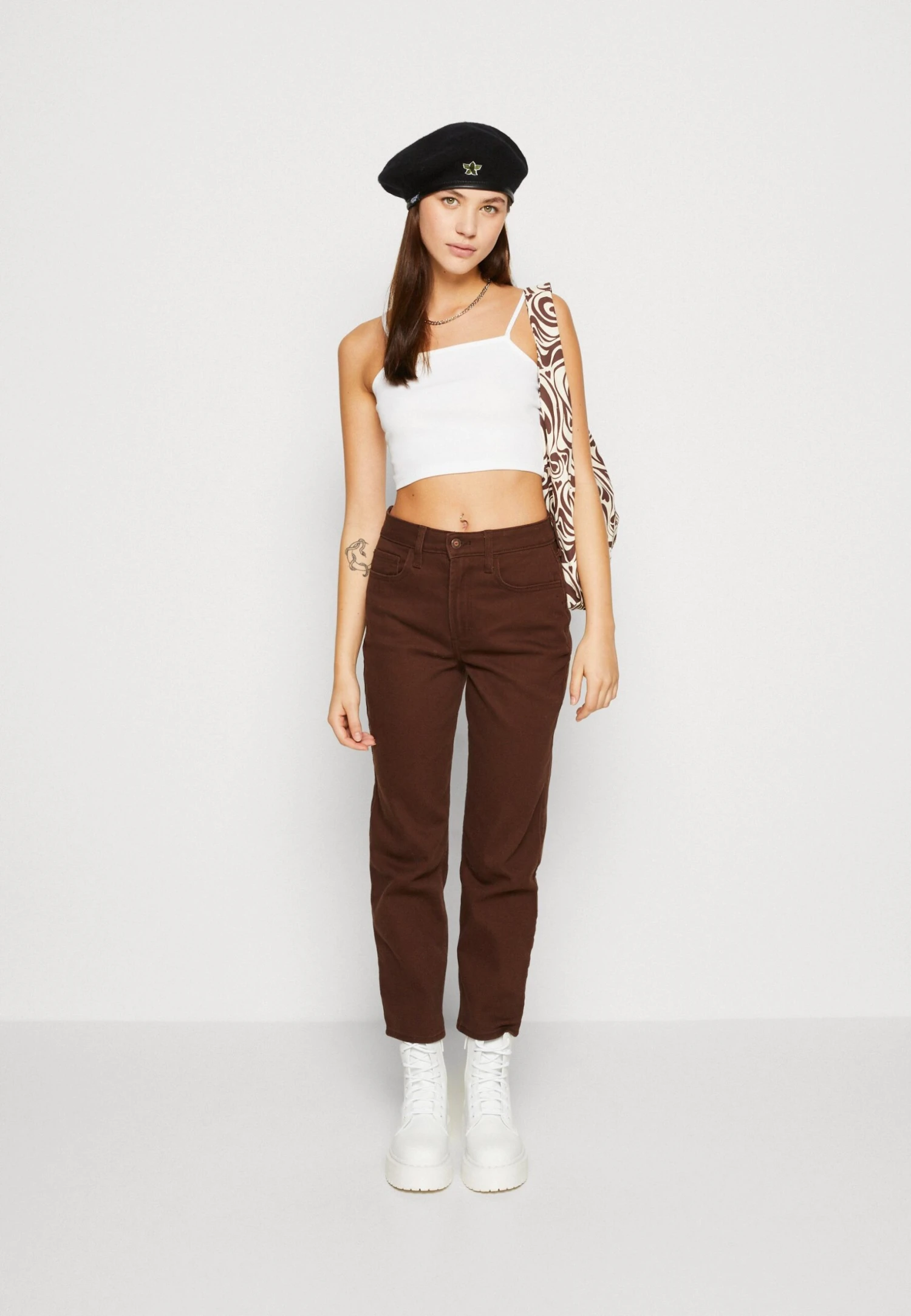 Hollister Co. Jeansy Relaxed Fit - Cream 2 Hollister Co. Jeansy Relaxed Fit - Cream - obrazek 2