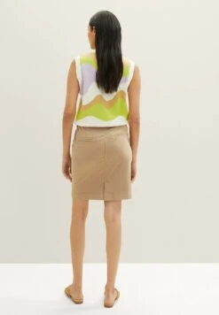 Tom Tailor MIT TASCHEN - Spódnica Jeansowa - Splashed Clay Beige 10 Tom Tailor MIT TASCHEN - Spódnica Jeansowa - Splashed Clay Beige -Ulla Popken Sklep 91b2753bcf4742d5b99f58d48cbe3aa0