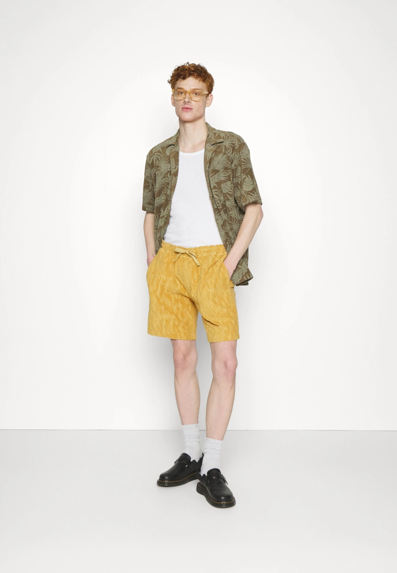 UNISEX - Szorty - Mustard 2 UNISEX - Szorty - Mustard - obrazek 2