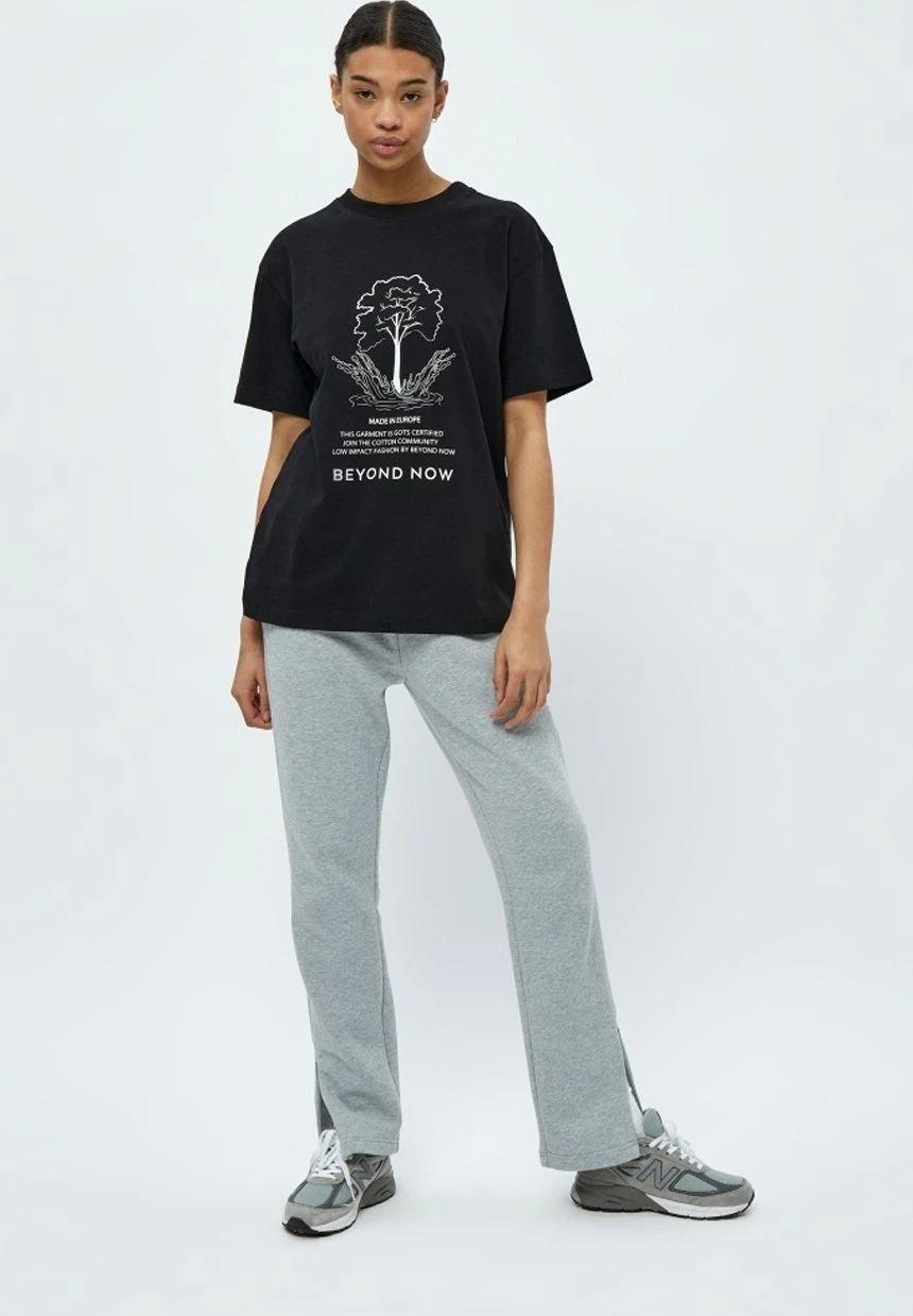 EMMA - T-shirt Z Nadrukiem - Black 2 EMMA - T-shirt Z Nadrukiem - Black - obrazek 2