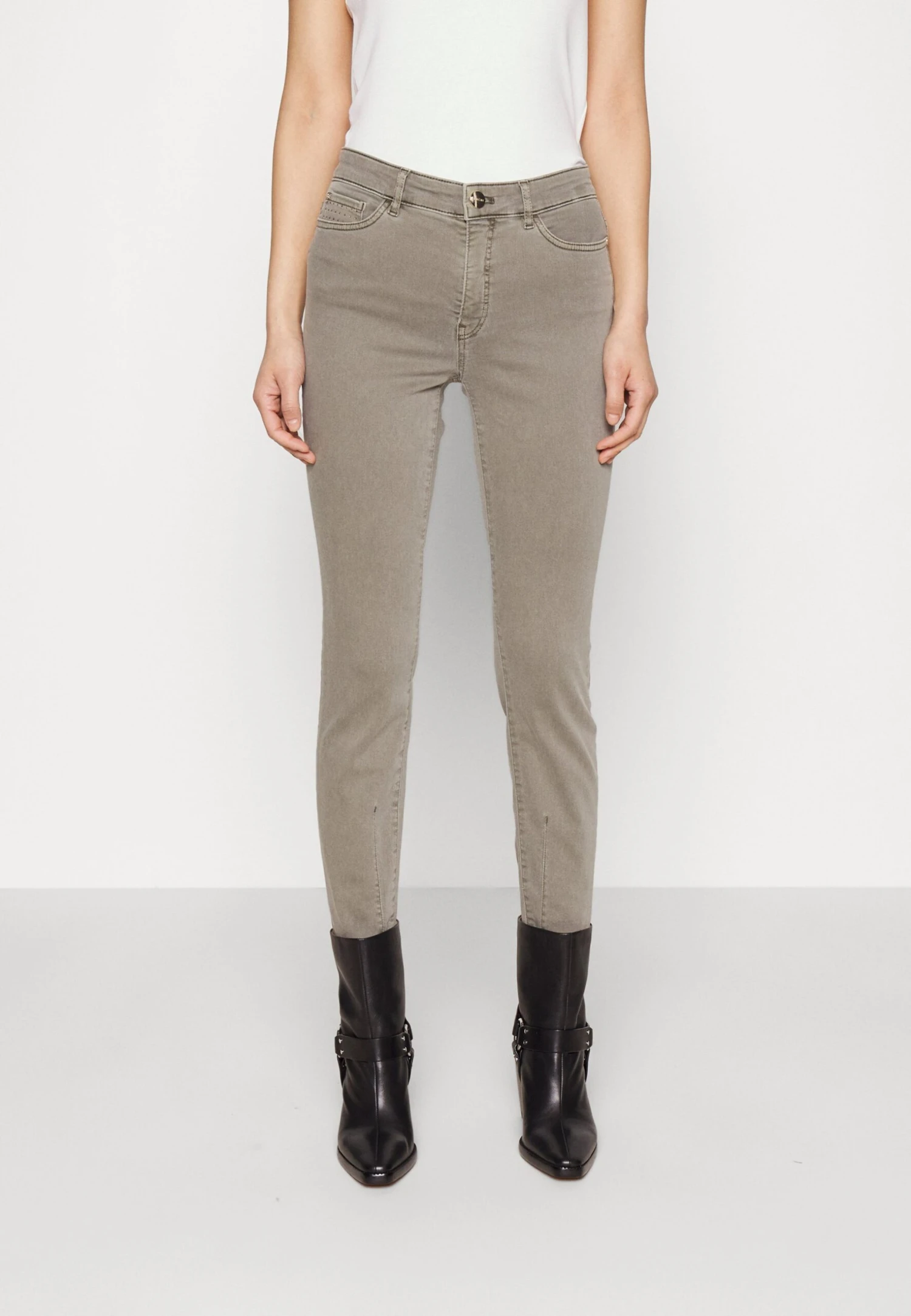 MARC CAIN Jeansy Skinny Fit - Deep Jungle 1 MARC CAIN Jeansy Skinny Fit - Deep Jungle