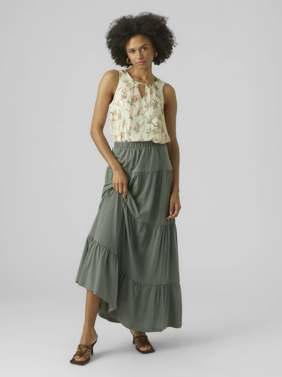 Vero Moda VMMIA JRS EXP - Długa Spódnica - Laurel Wreath 2 Vero Moda VMMIA JRS EXP - Długa Spódnica - Laurel Wreath - obrazek 2