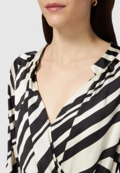 LONG WITH GEOMETRIC PATTERN - Długa Sukienka - Nero 6 LONG WITH GEOMETRIC PATTERN - Długa Sukienka - Nero -Ulla Popken Sklep a7a97c44370c45fbaa9bd31636b5ee13