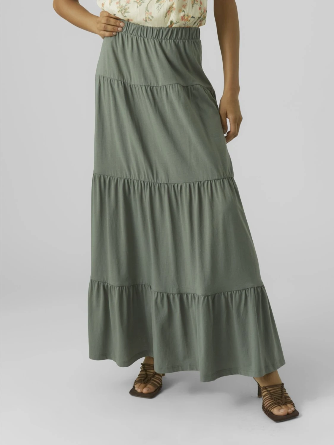 Vero Moda VMMIA JRS EXP - Długa Spódnica - Laurel Wreath 1 Vero Moda VMMIA JRS EXP - Długa Spódnica - Laurel Wreath