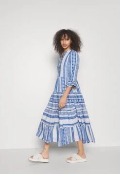 YASANINE 3/4 MIDI DRESS S. - FEST - Długa Sukienka - Birchdetail:w. Olympian Blue 9 YASANINE 3/4 MIDI DRESS S. - FEST - Długa Sukienka - Birchdetail:w. Olympian Blue -Ulla Popken Sklep a8e20c660fa841009d1b0527b9d946a4