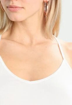 Culture MILLO - Top - Spring Gardenia -Ulla Popken Sklep a9b3f230e132437ba821b5b9d769db63