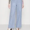 Another Label MARLENE PANTS - Spodnie Materiałowe - Dusty Blue