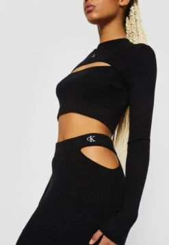 Calvin Klein Jeans CUT OUT WAISTBAND KNITTED SKIRT - Spódnica Ołówkowa - Black 8 Calvin Klein Jeans CUT OUT WAISTBAND KNITTED SKIRT - Spódnica Ołówkowa - Black -Ulla Popken Sklep cc96571a37de4fedaee206873a86fb18