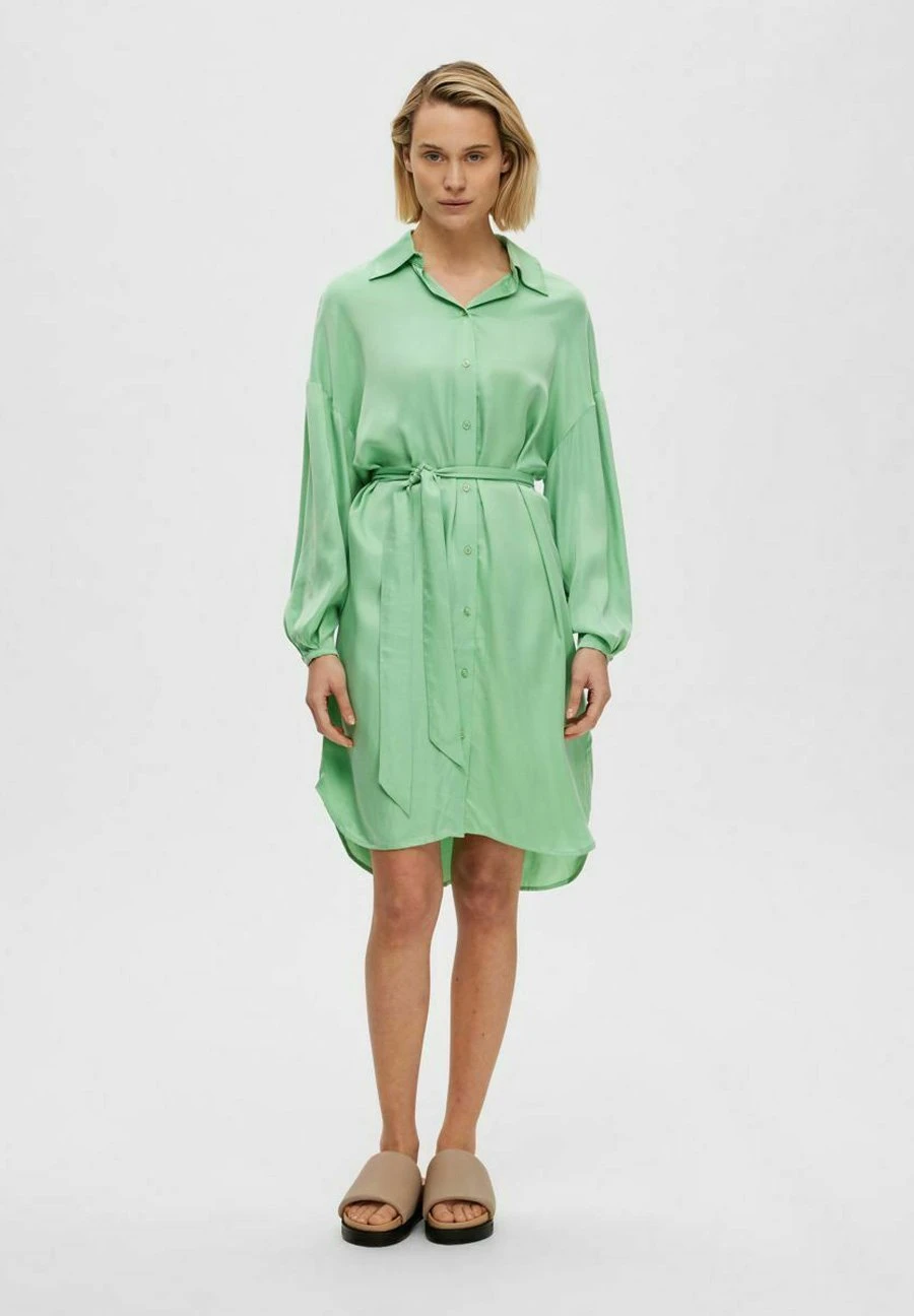 Selected Femme SLFIRENE TONIA SHIRT DRESS - Sukienka Koszulowa - Absinthe Green 4 Selected Femme SLFIRENE TONIA SHIRT DRESS - Sukienka Koszulowa - Absinthe Green - obrazek 4