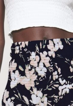 Vero Moda Tall VMJENNY SMOCK SKIRT - Długa Spódnica - Navy Blazer/mille -Ulla Popken Sklep d0dba15d619b4758bc0a256327f21793