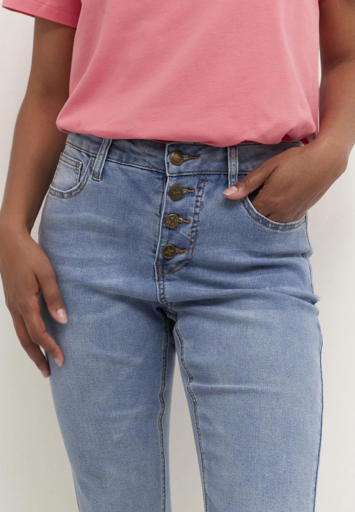 Culture CUBRIANA - Szorty Jeansowe - Light Blue Wash 4 Culture CUBRIANA - Szorty Jeansowe - Light Blue Wash - obrazek 4