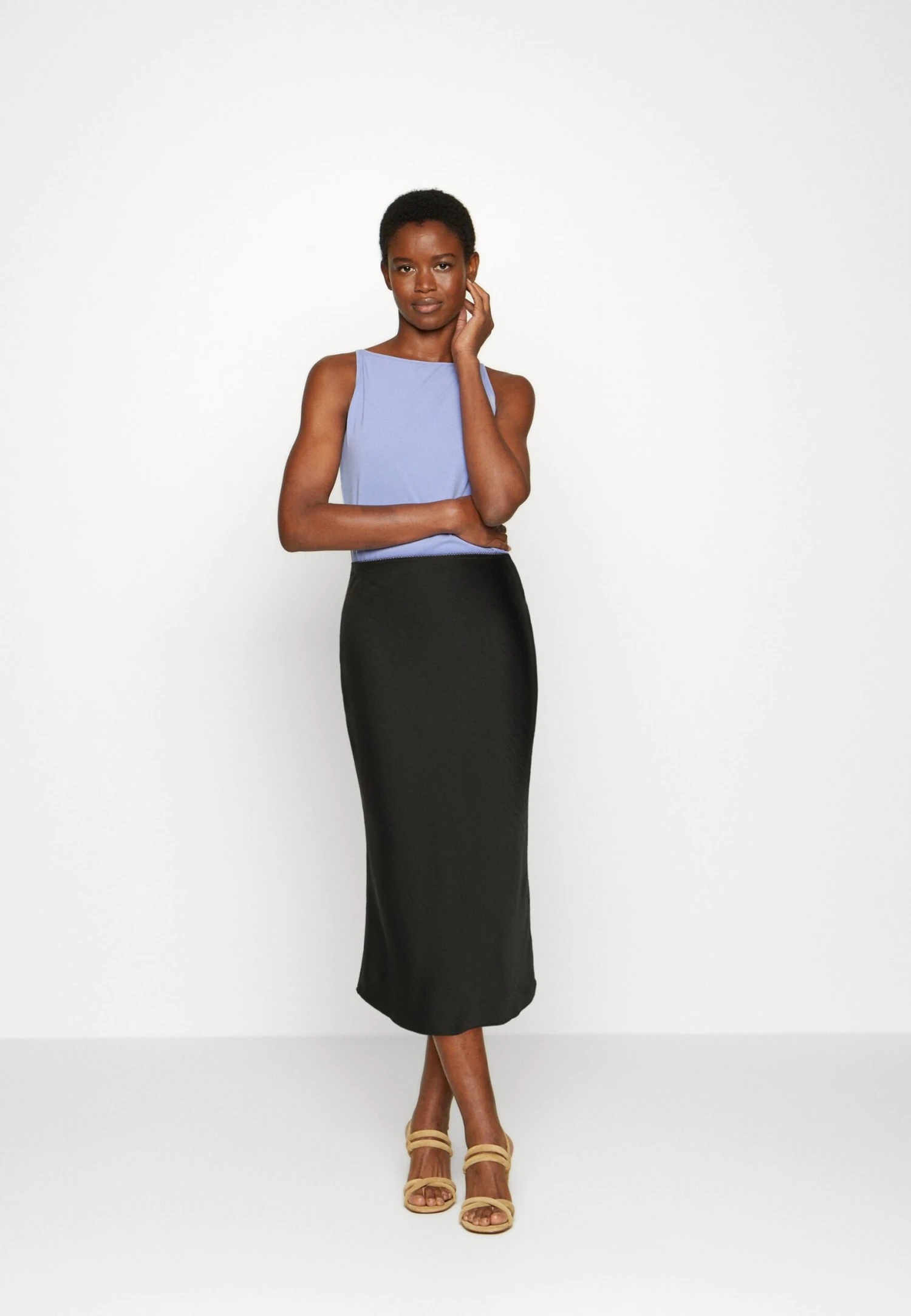 SAMSØE SAMSØE AGNETA SKIRT - Spódnica Ołówkowa - Black 2 SAMSØE SAMSØE AGNETA SKIRT - Spódnica Ołówkowa - Black - obrazek 2