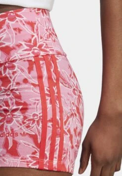 Adidas Originals AOP - Szorty - Clear Pink/multicolor 9 Adidas Originals AOP - Szorty - Clear Pink/multicolor -Ulla Popken Sklep d1fdd094d1f1433cbc166182149b2af0