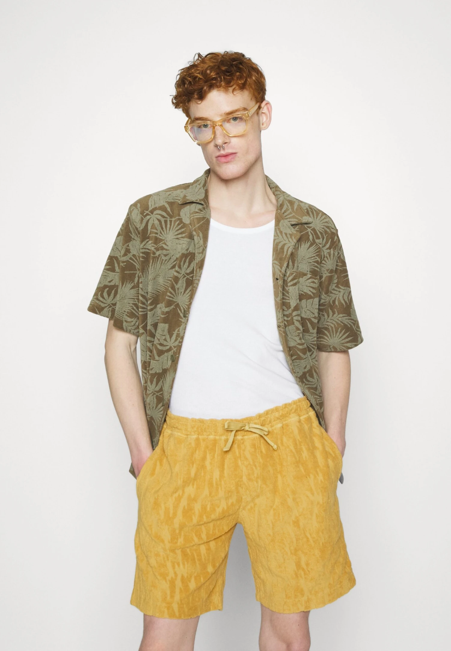 UNISEX - Szorty - Mustard 4 UNISEX - Szorty - Mustard - obrazek 4